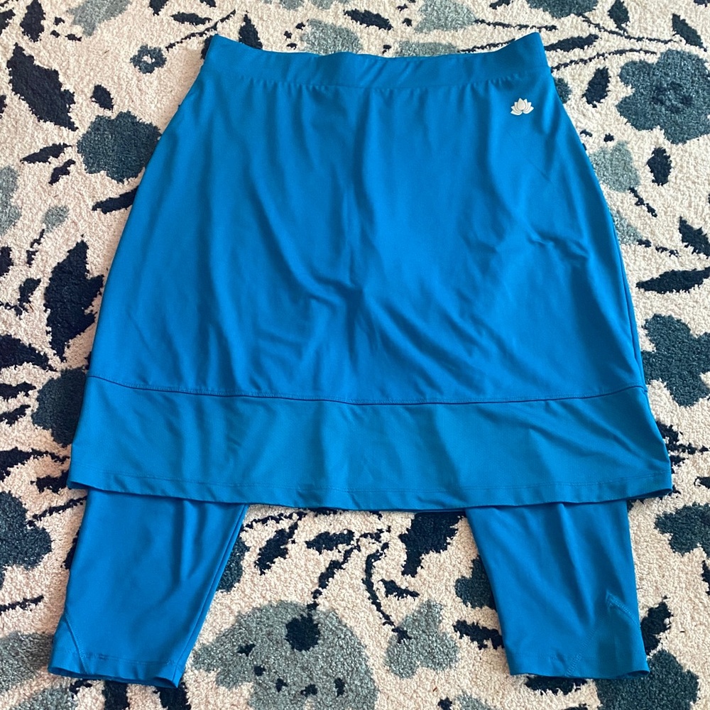 Snoga Skirt with Built-In Leggings